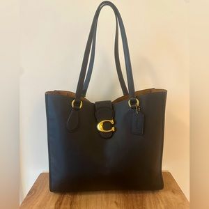 COACH CALF LEATHER TOTE